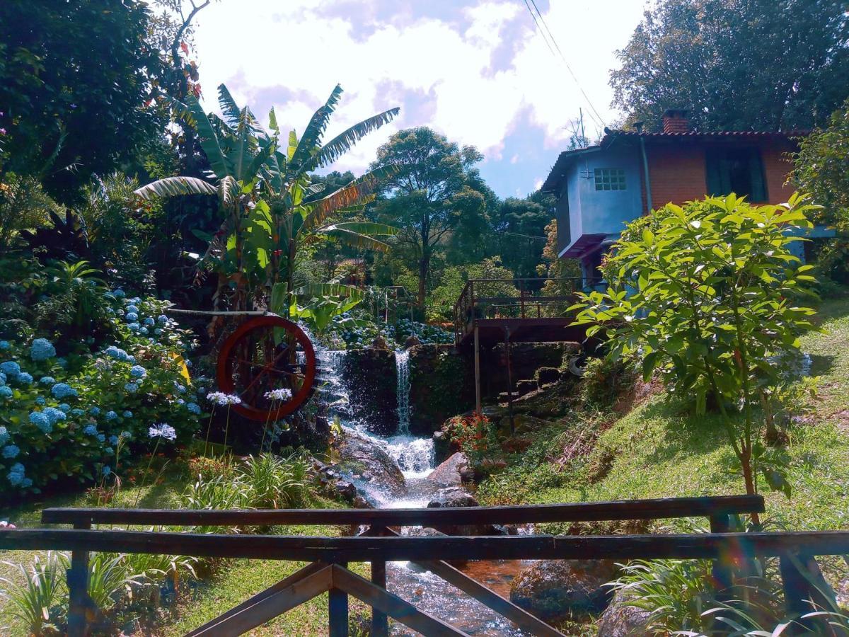Espirito Aguas Chales